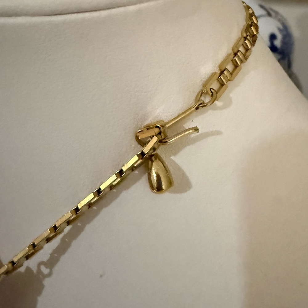 Designer Inspired Gold Tone Hercules Knot Collar Choker Necklace - Picture 6 of 7